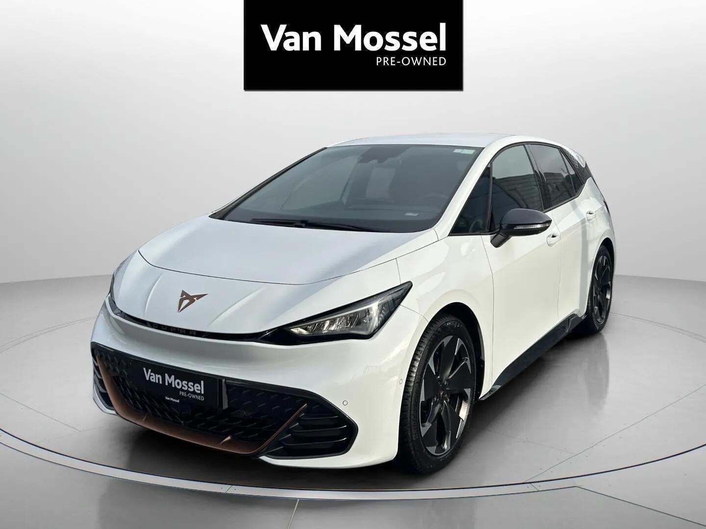 Hvid Cupra Born fra 2023