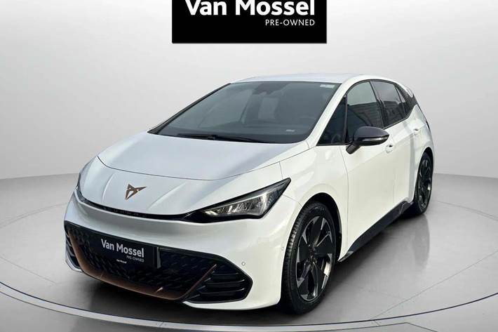 Hvid Cupra Born fra 2023 set udefra