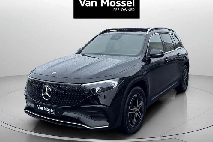 Sort Mercedes EQB250+ fra 2025 set udefra