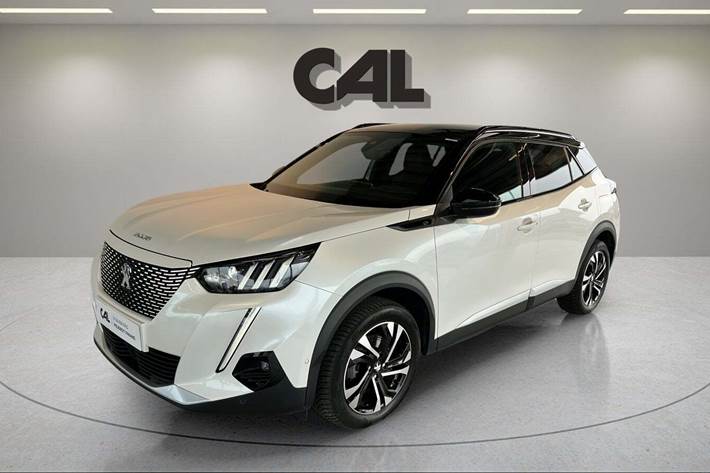 Hvid Peugeot e-2008 fra 2020 set udefra