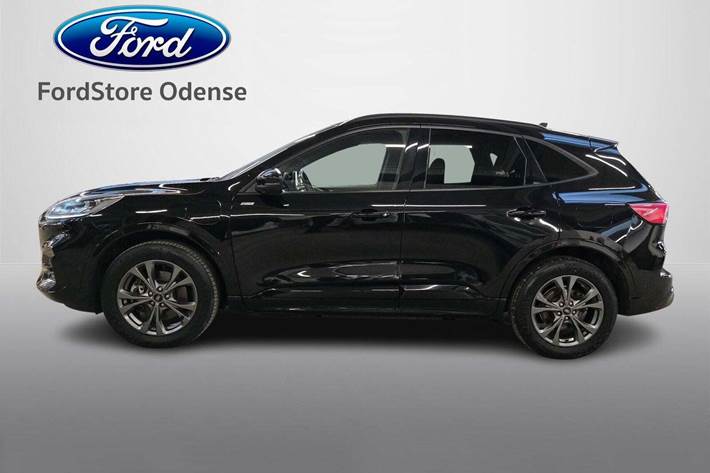 Sort Ford Kuga fra 2021