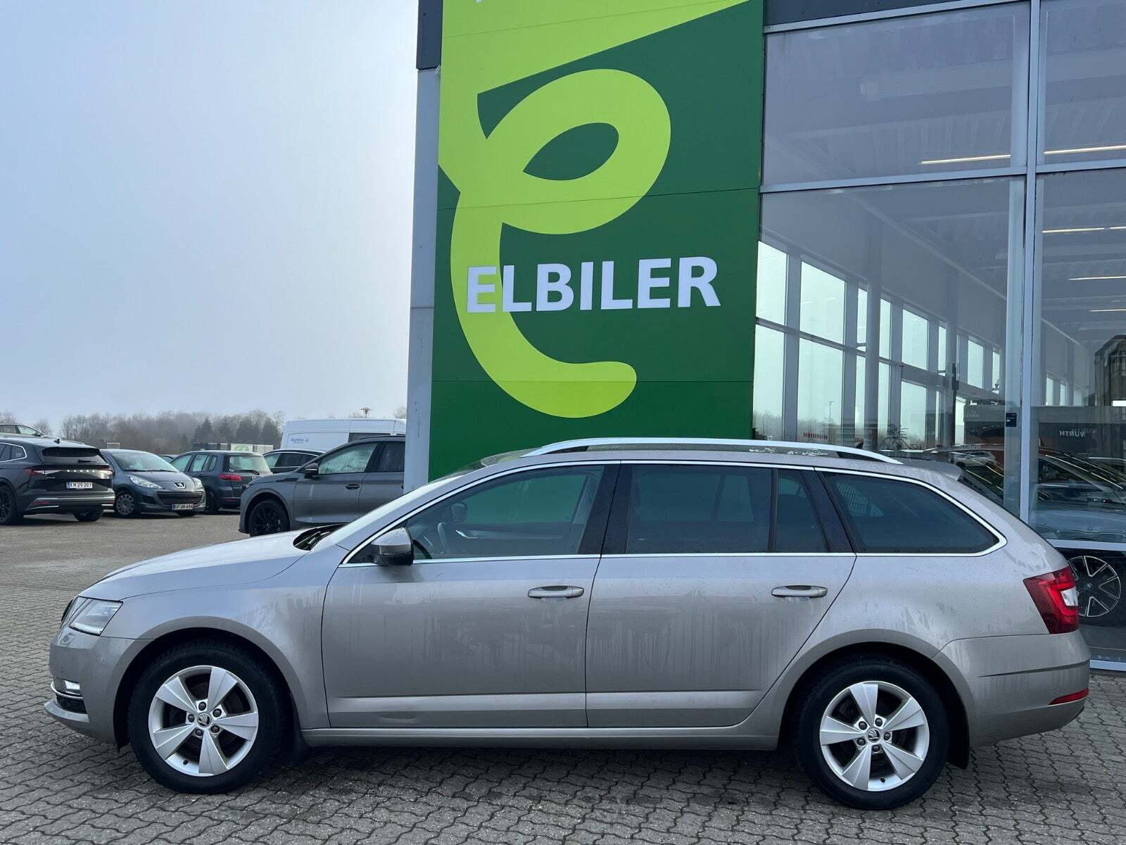 Skoda Octavia 1,6 TDi 115 Business Line Combi DSG