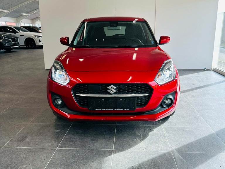 Suzuki Swift 1,2 Dualjet mHybrid Action