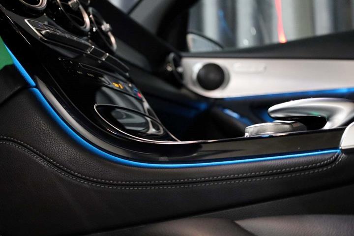 Sort Mercedes GLC220 d fra 2019