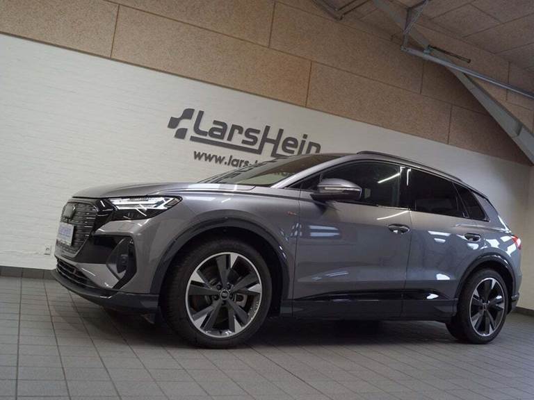 Audi Q4 e-tron 45 S-line