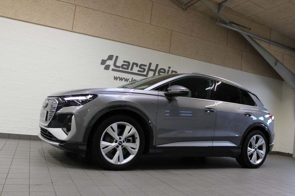 Audi Q4 e-tron 45 S-line