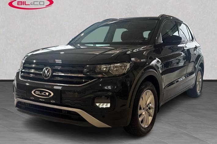 Grå VW T-Cross fra 2020 set udefra