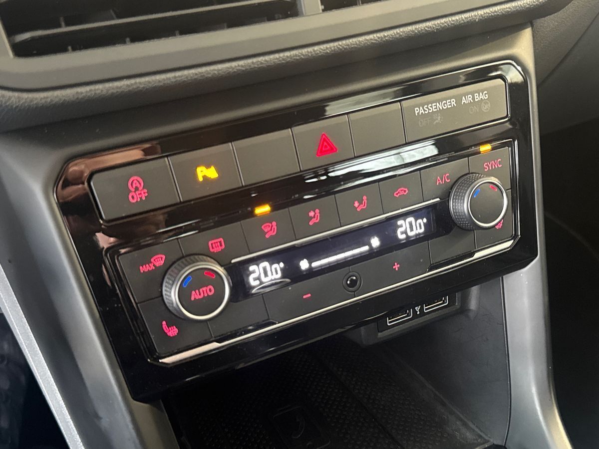 Grå VW T-Cross fra 2020