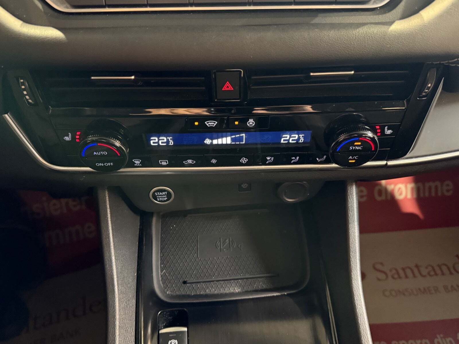 Grå Nissan Qashqai fra 2021