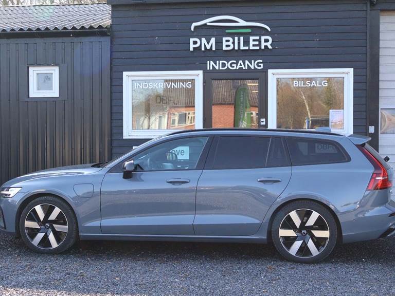 Volvo V60 2,0 T8 ReCharge Ultimate Dark aut. AWD