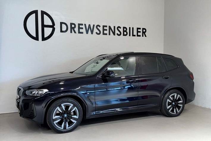 undefined BMW iX3 fra 2022 set udefra