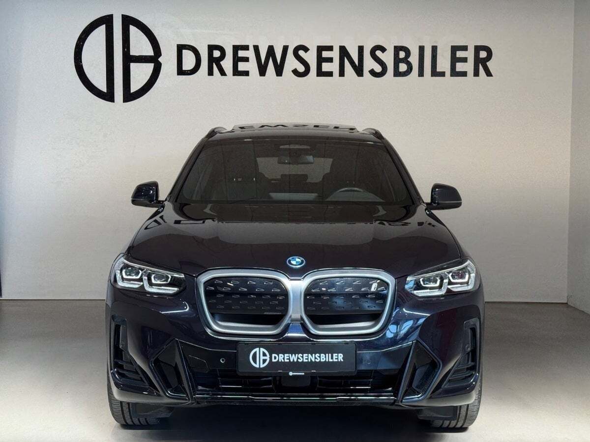 BMW iX3 Charged M-Sport