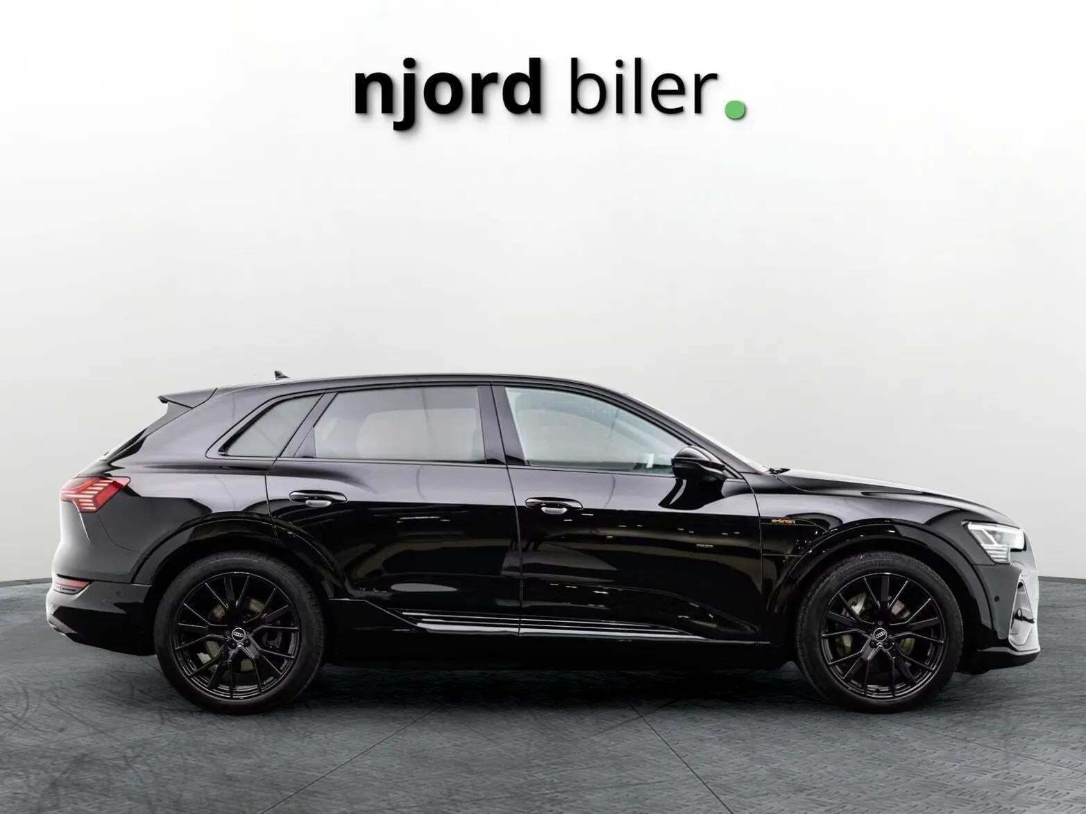 undefined Audi e-tron fra 2020