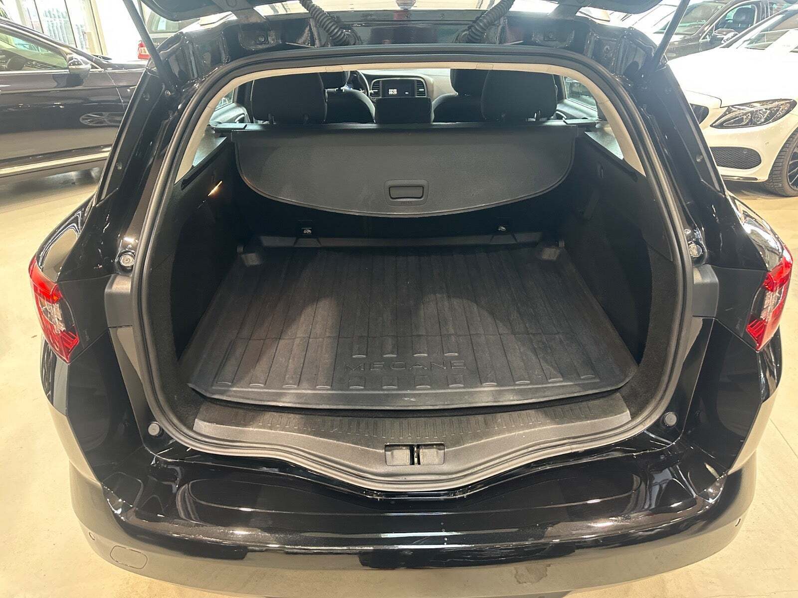 Sort Renault Megane IV fra 2018