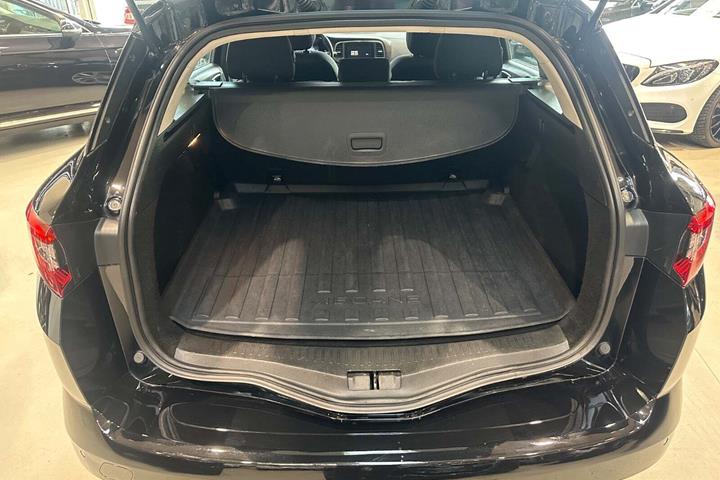 Sort Renault Megane IV fra 2018