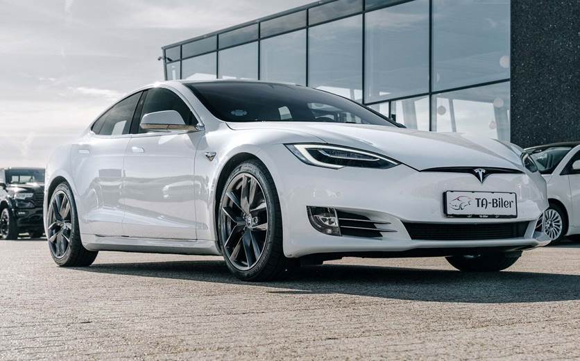 Tesla Model S Long Range AWD