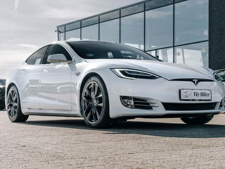 Tesla Model S Long Range AWD
