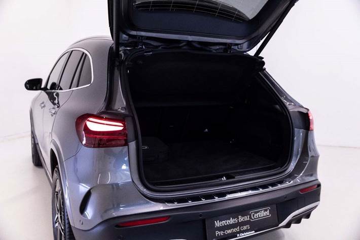 Grå Mercedes EQA250+ fra 2026