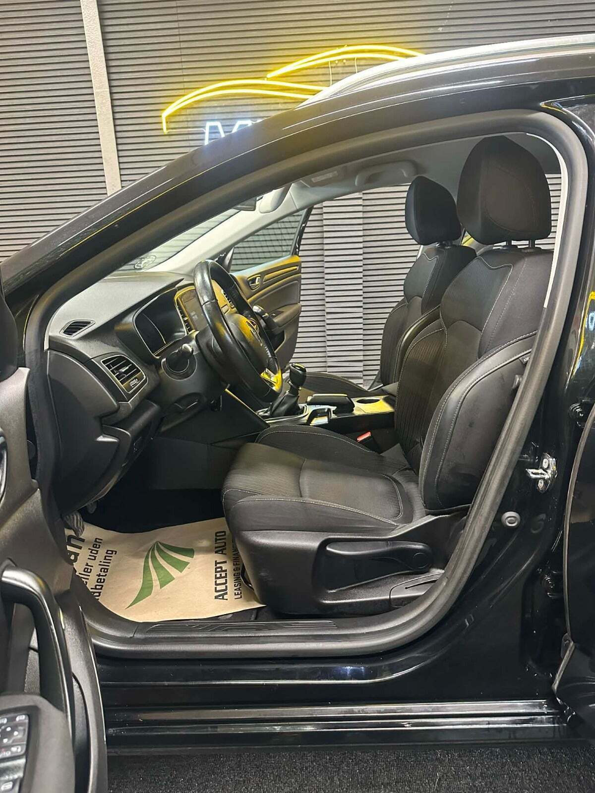 Renault Megane IV 1,2 TCe 130 Zen Sport Tourer