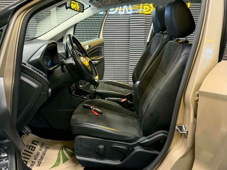 Ford EcoSport 1,0 EcoBoost ST-Line