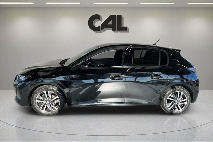 Sort Peugeot 208 fra 2022