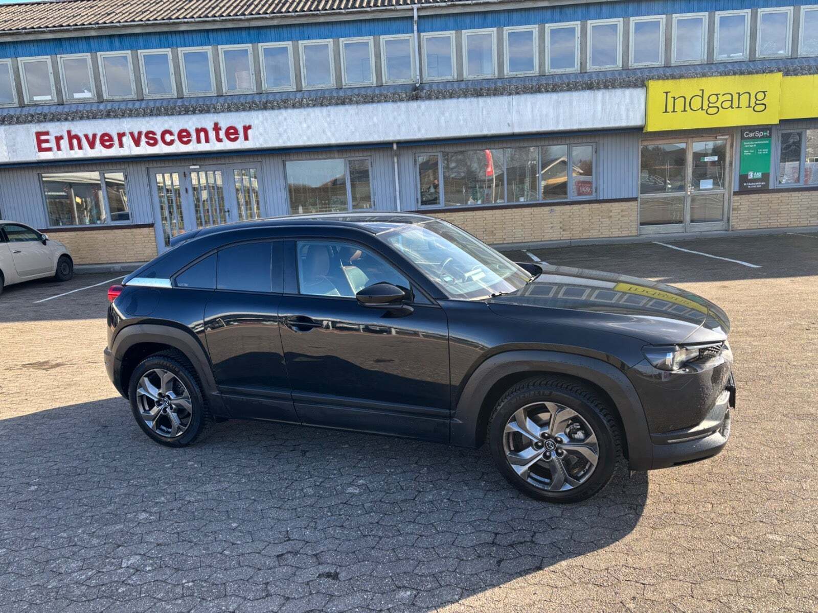 Mazda MX-30 e-SkyActiv Cosmo