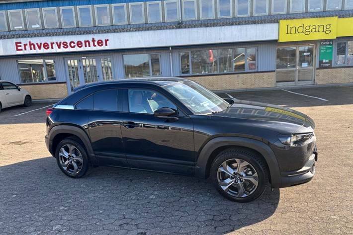 Sort Mazda MX-30 fra 2020