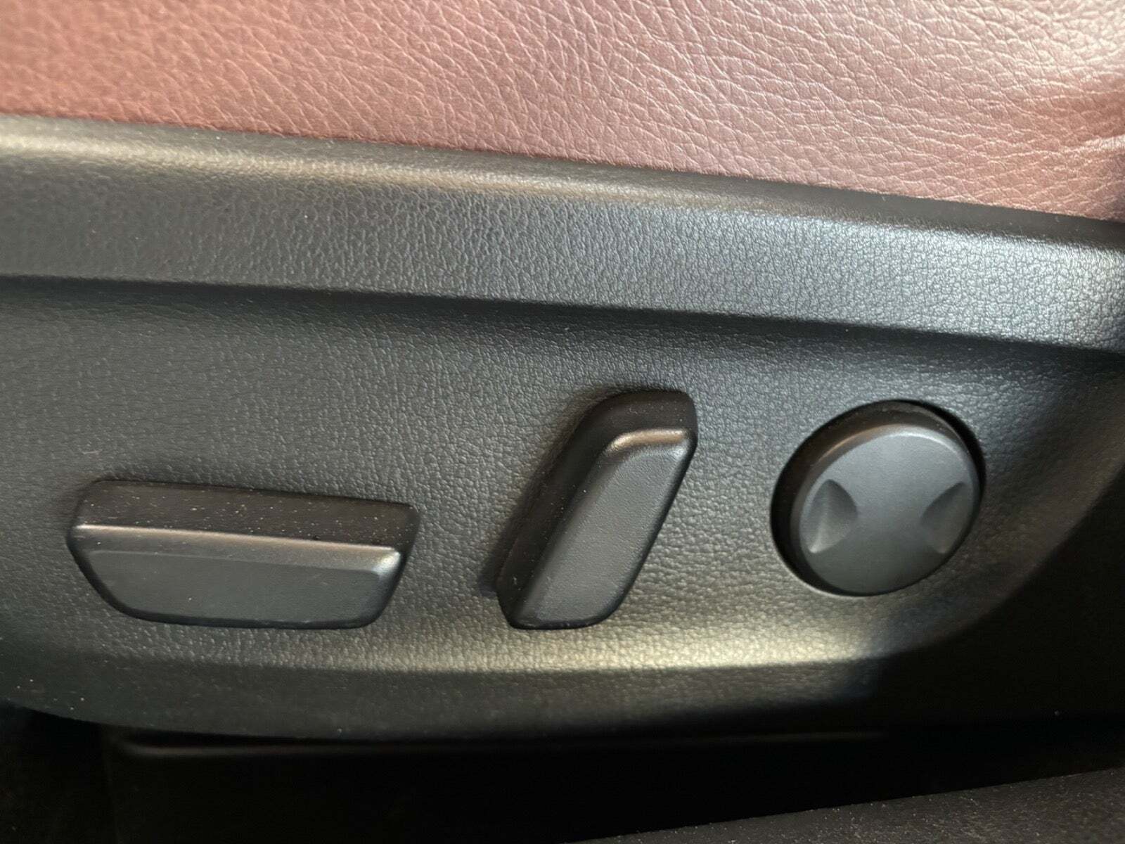 Sort Mazda MX-30 fra 2020