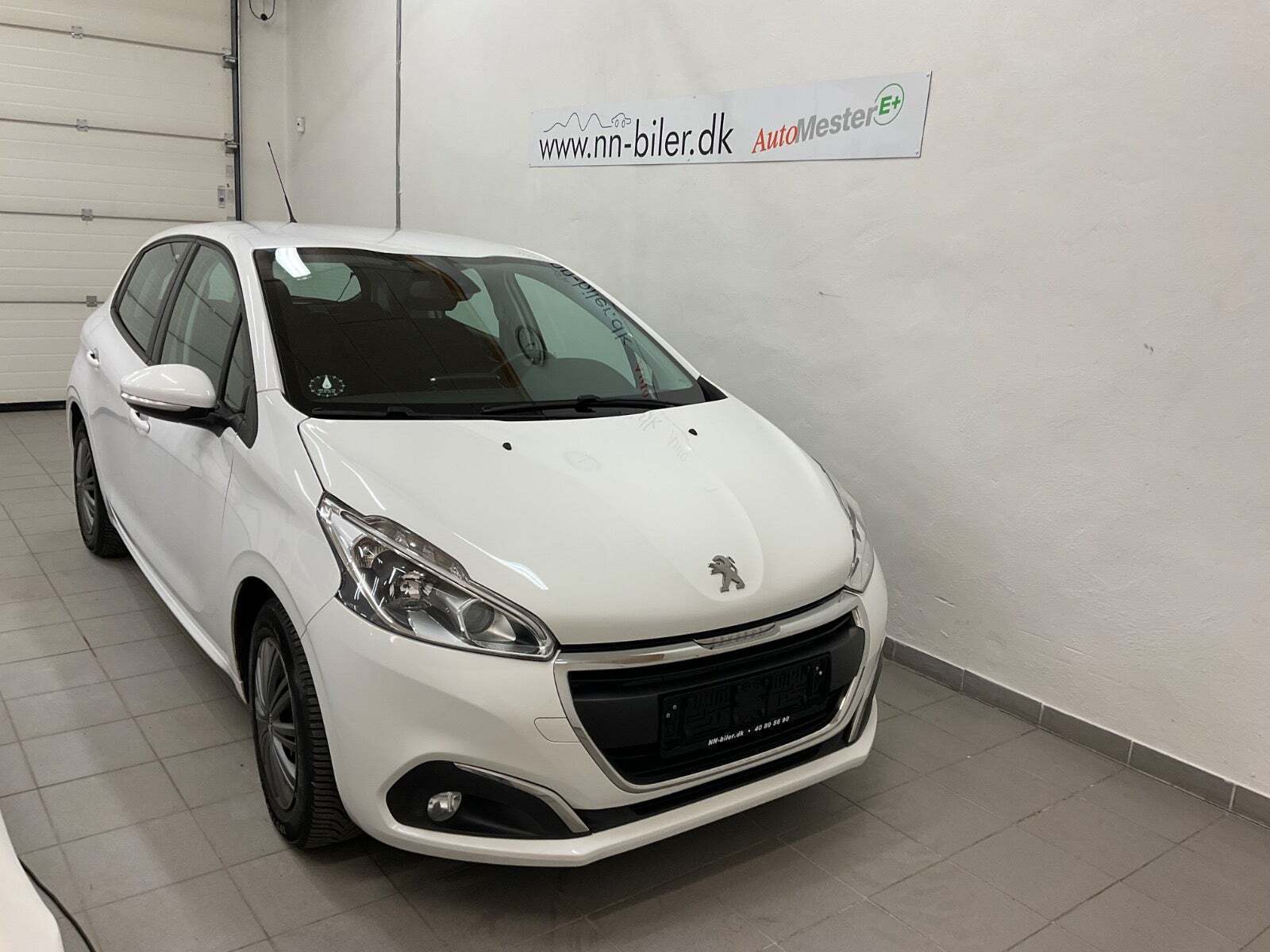 Peugeot 208 1,2 VTi 82 Active