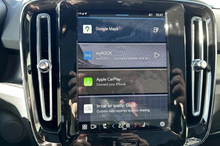 Sort Volvo EC40 fra 2025