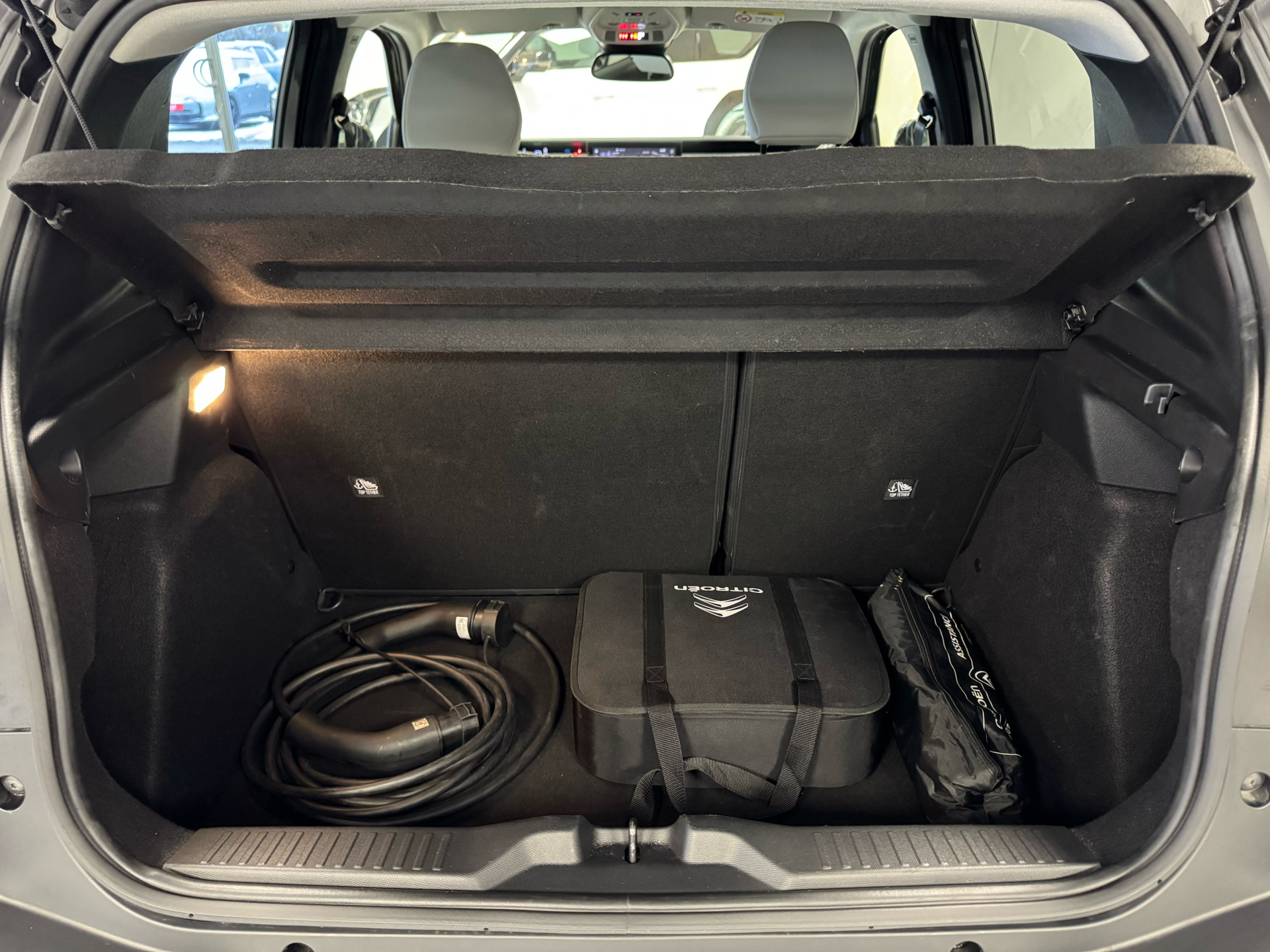 Grå Citroën ë-C3 fra 2025