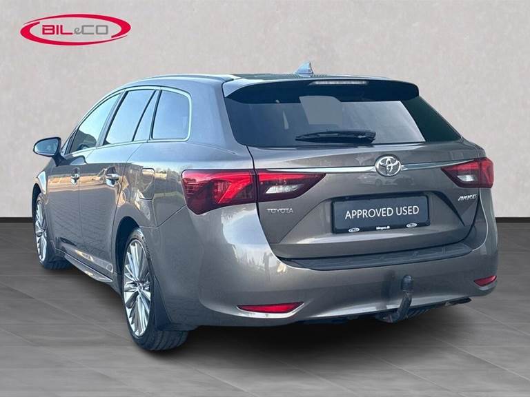 Toyota Avensis 1,8 Touring Sports VVT-I T2 Premium 147HK Stc 6g