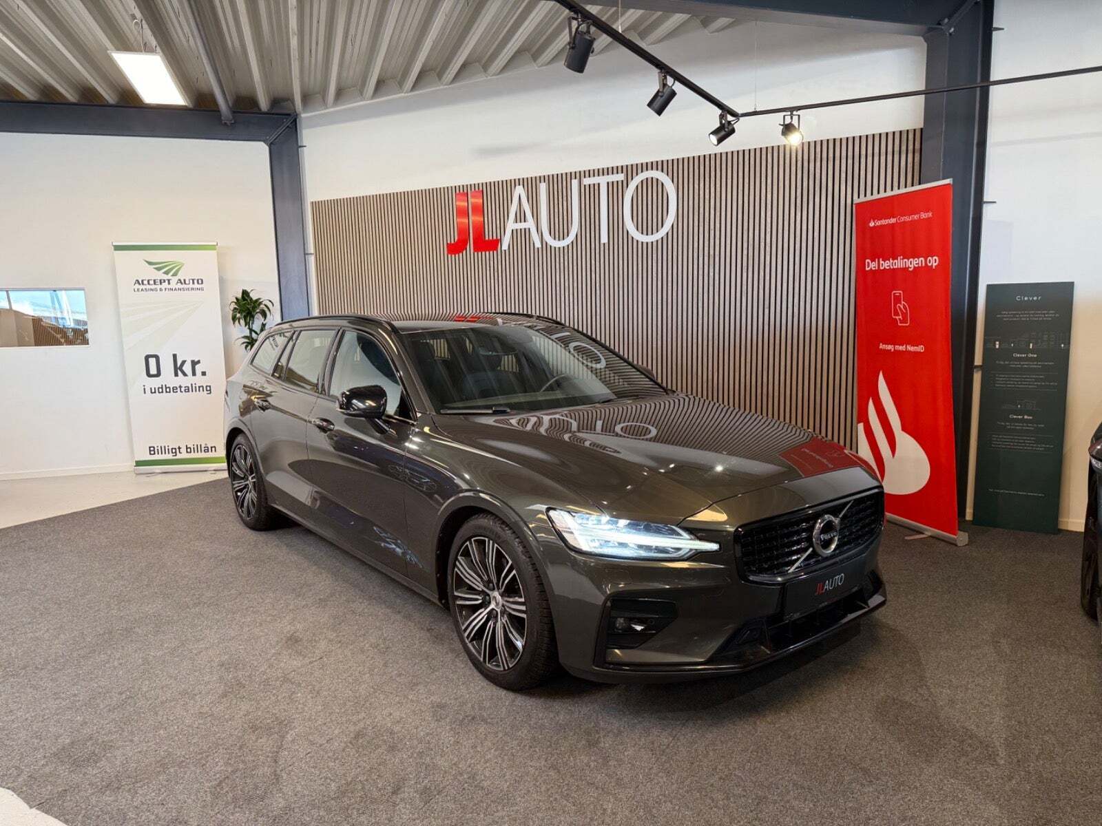 Volvo V60 2,0 B4 197 R-Design aut.