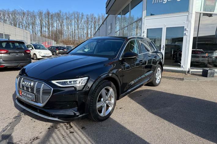 Sort Audi e-tron fra 2020