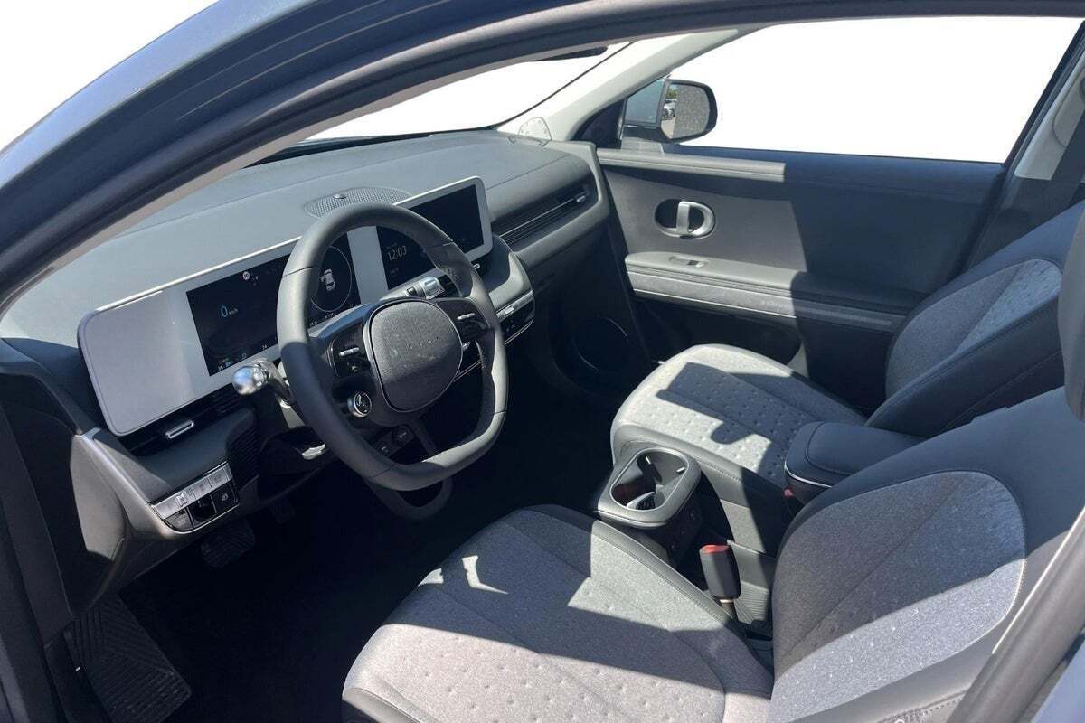 Hyundai Ioniq 5 77 Essential AWD