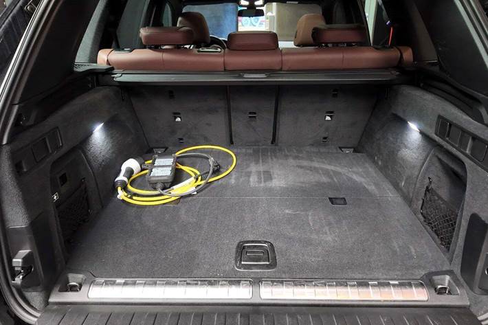 Sort BMW X5 fra 2020