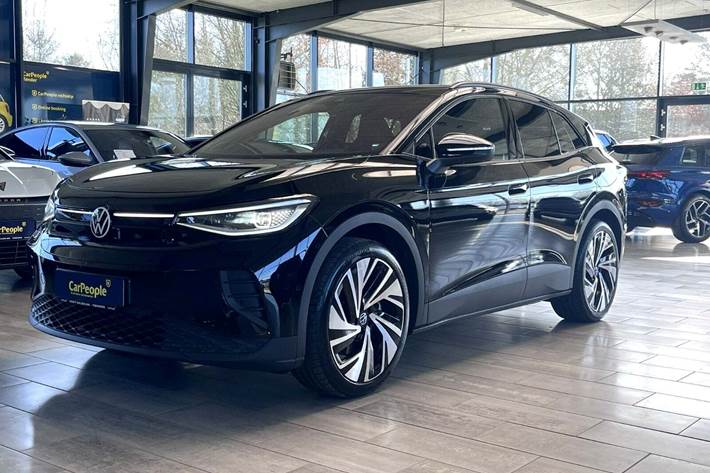 Sort VW ID.4 fra 2025 set udefra