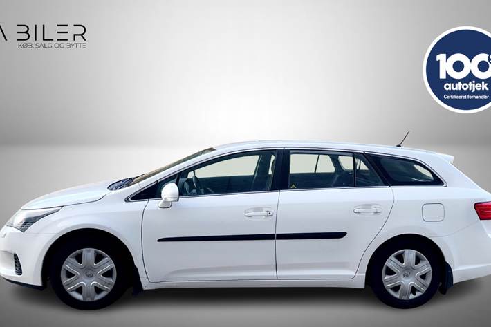 undefined Toyota Avensis fra 2014