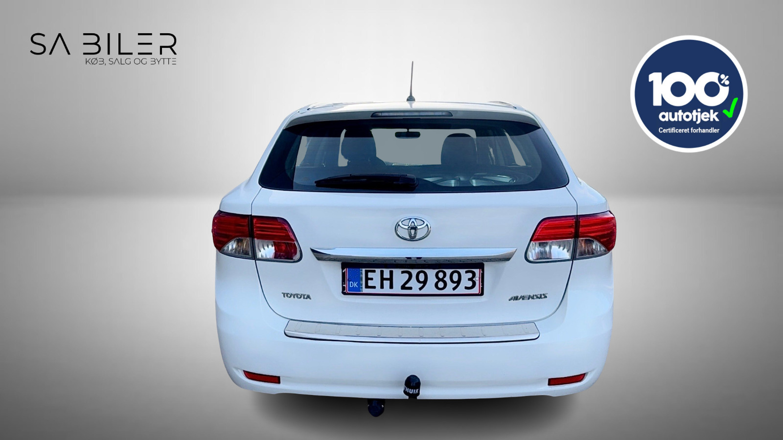 undefined Toyota Avensis fra 2014