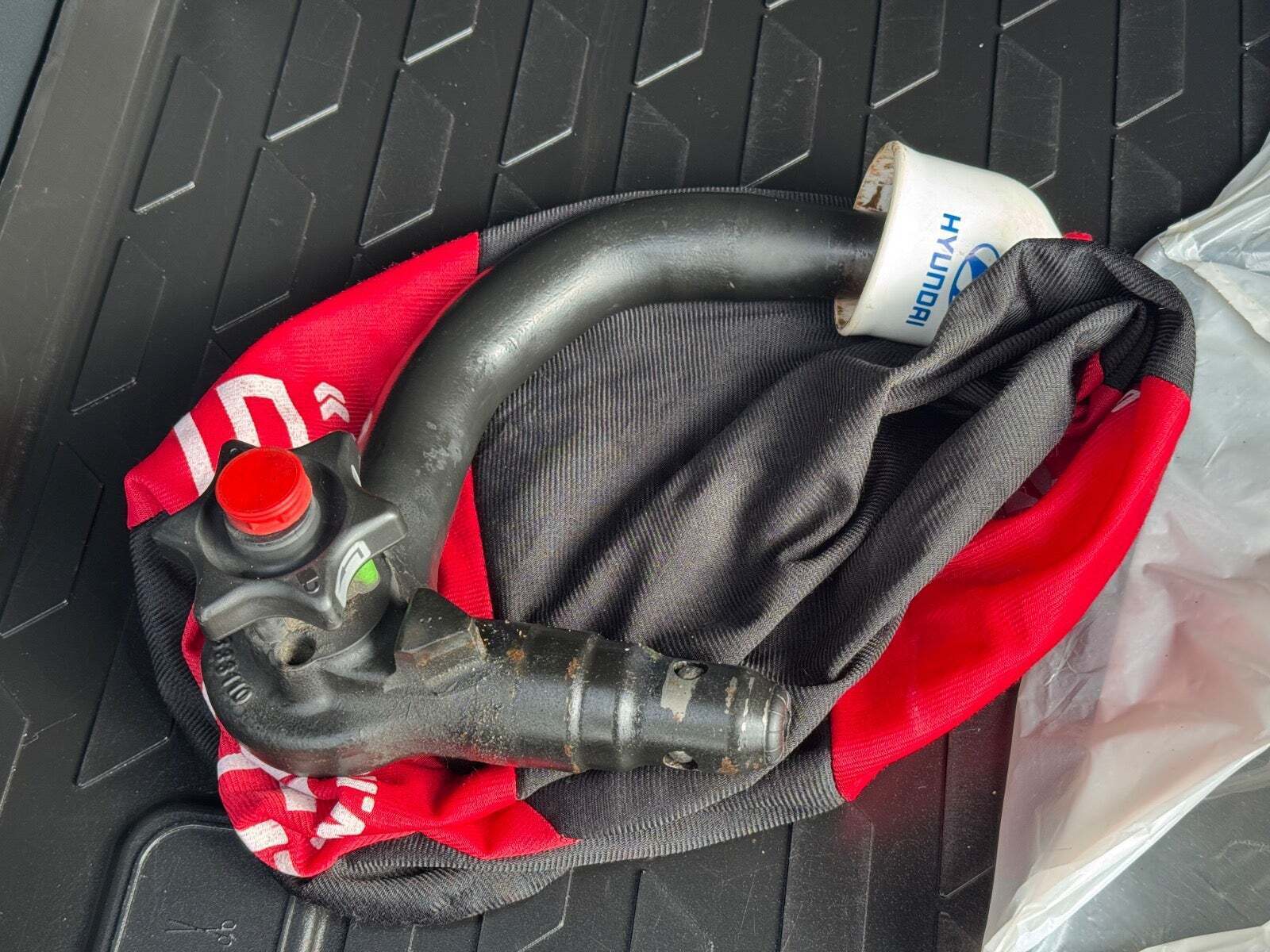 Beige Hyundai i20 fra 2021