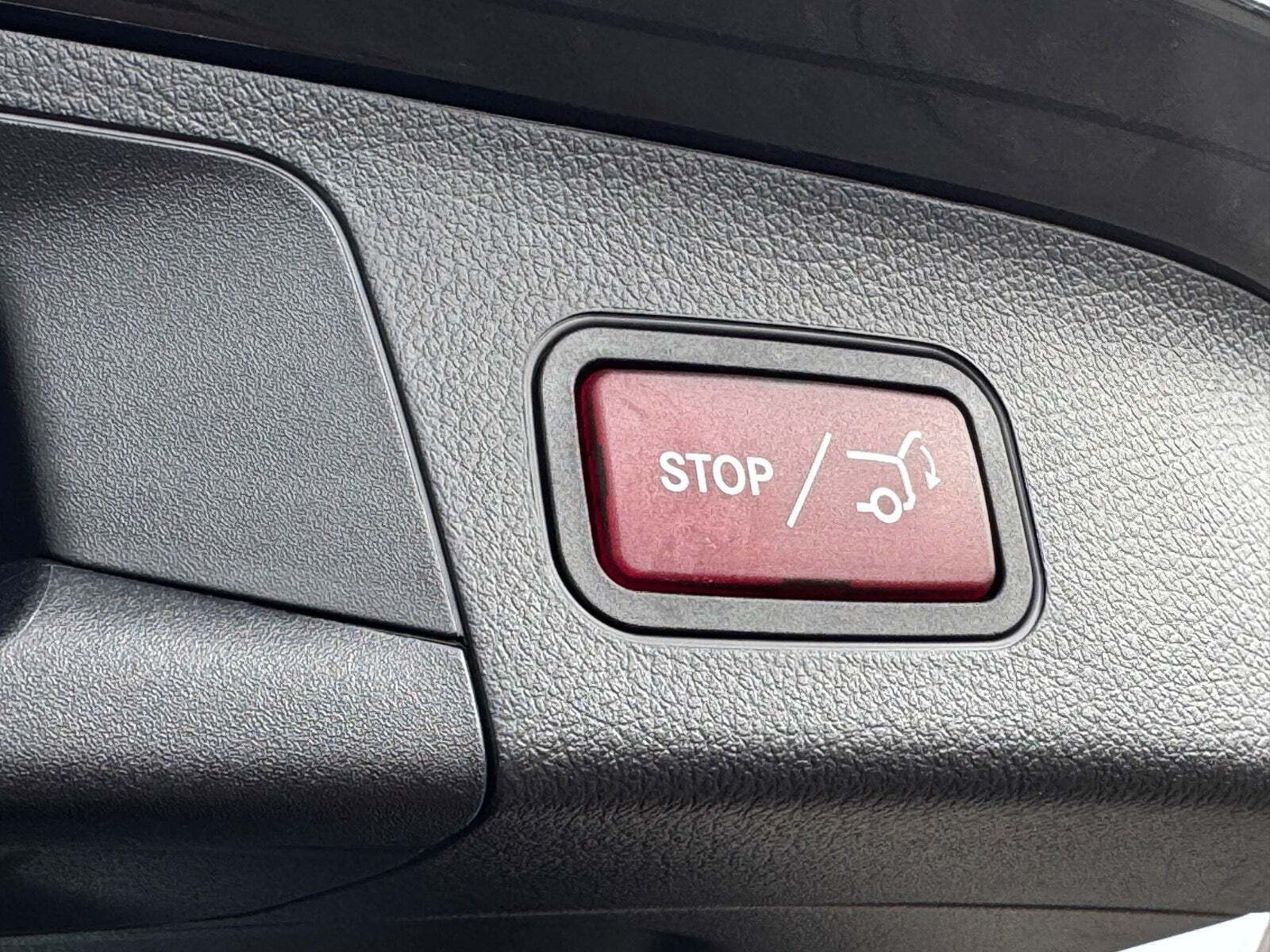 Sort Mercedes EQA250 fra 2022