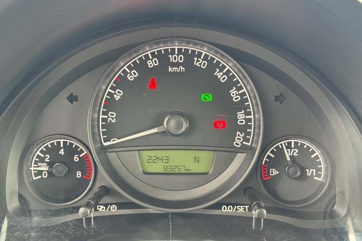 Grå Skoda Citigo fra 2017