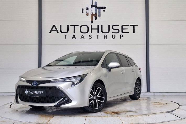 Sølv Toyota Corolla fra 2019