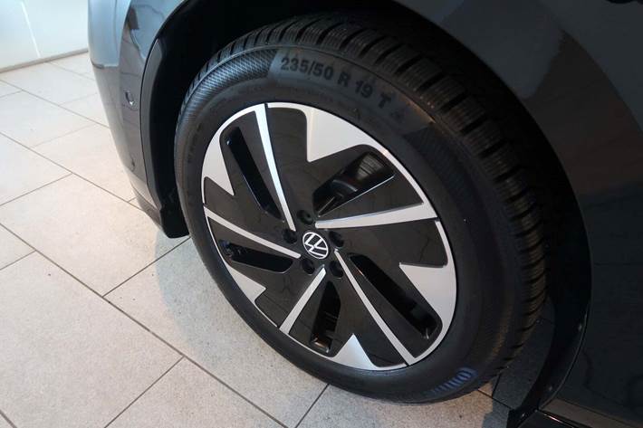 Sort VW ID.7 fra 2025