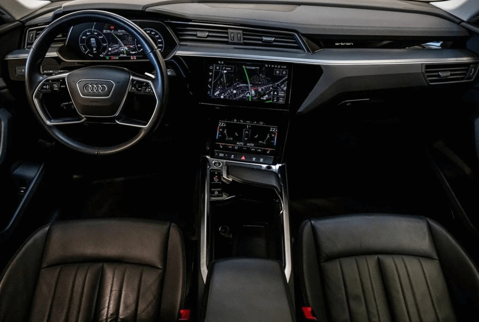 Sort Audi e-tron fra 2022