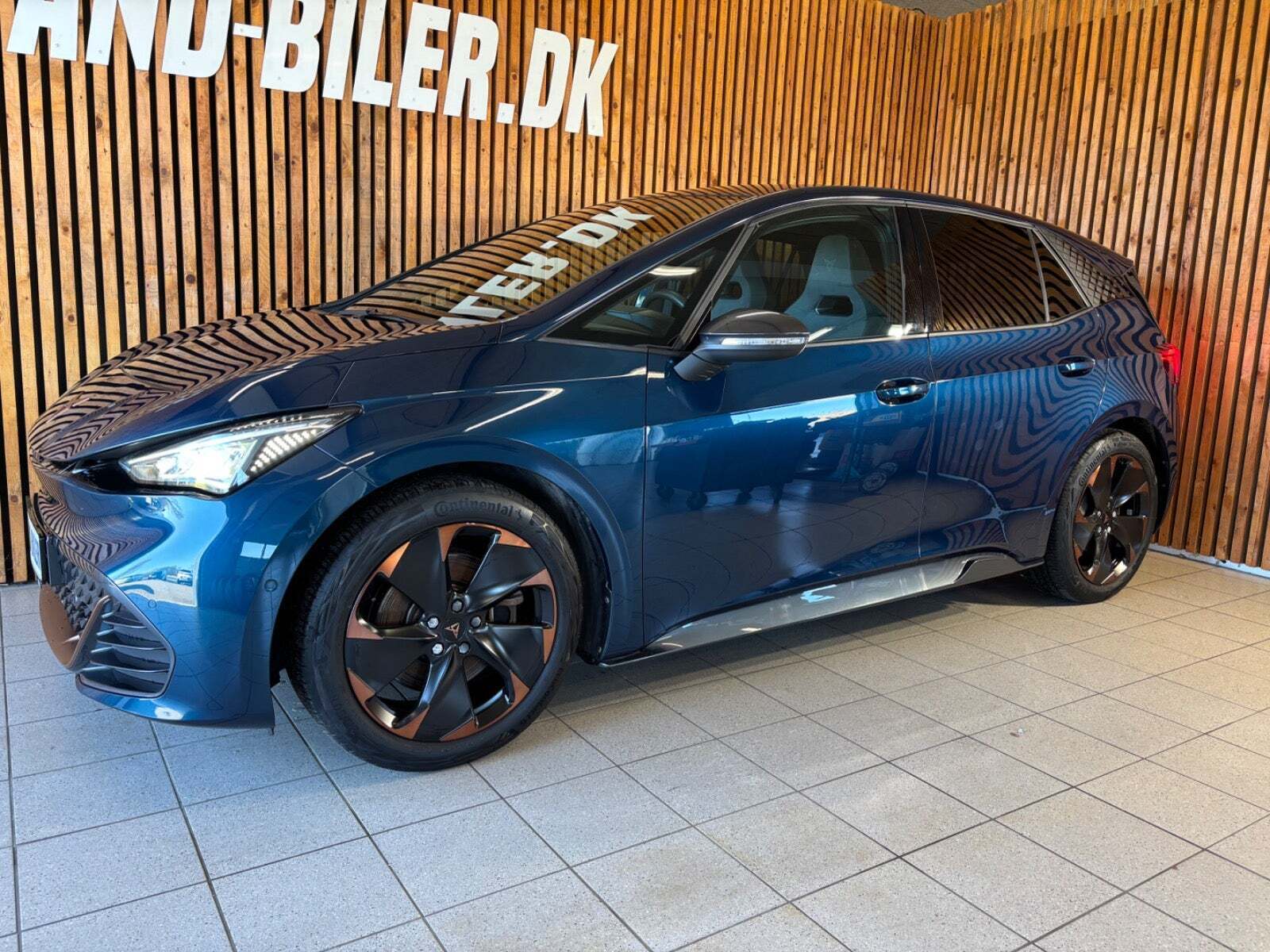 Cupra Born 77 e-Boost Dinamica Pack High