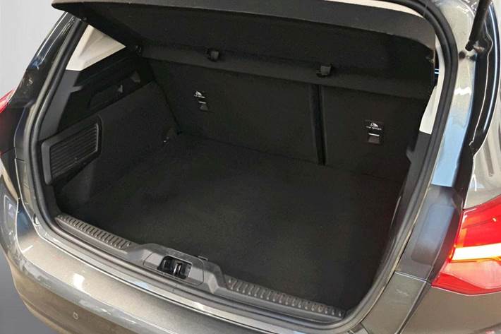 Grå Ford Focus fra 2021