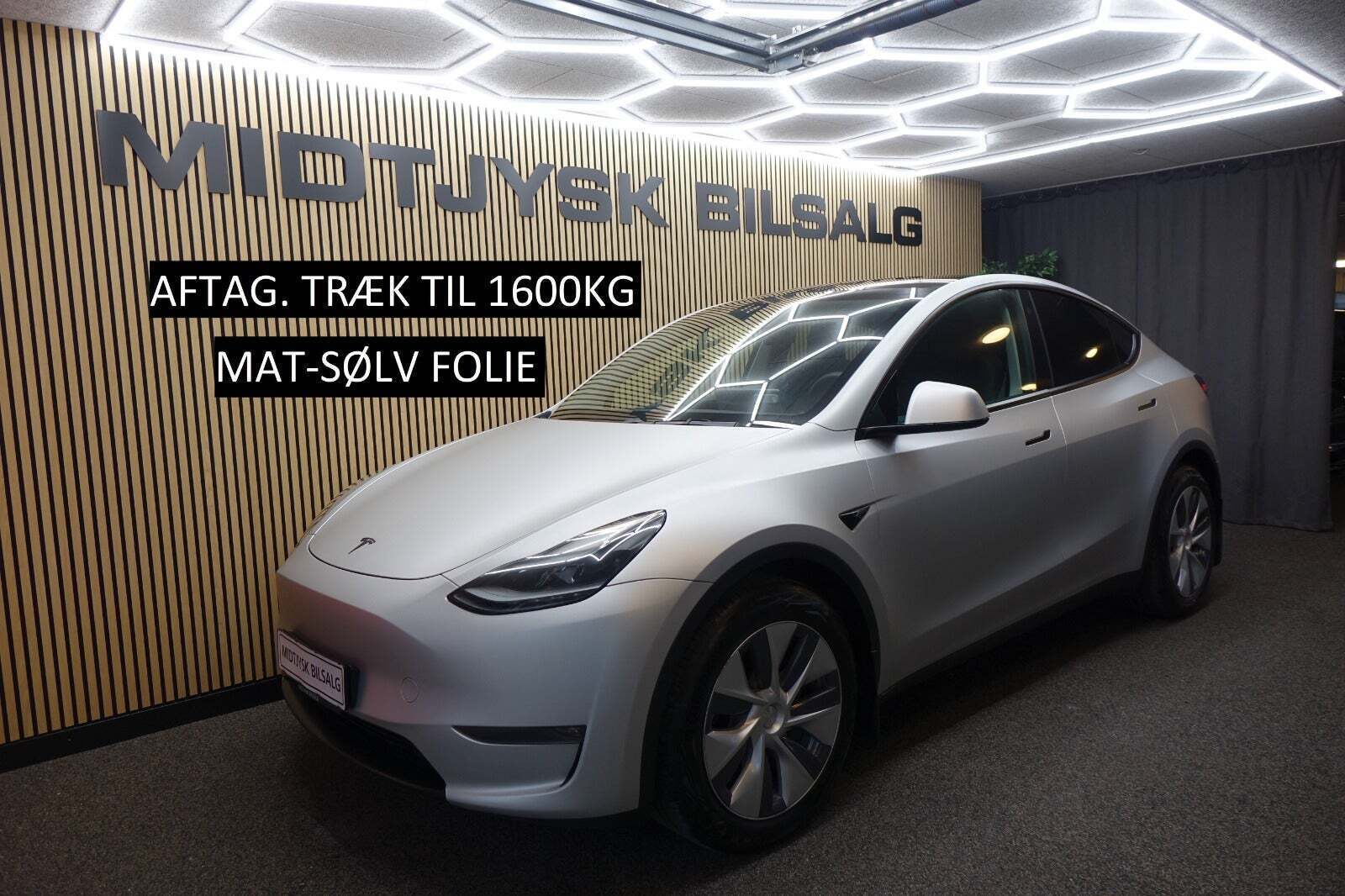 Tesla Model Y Long Range AWD