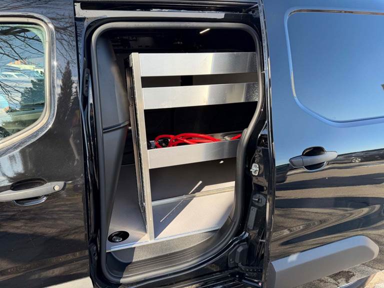 Peugeot e-Partner 50 L2V2 Plus Van