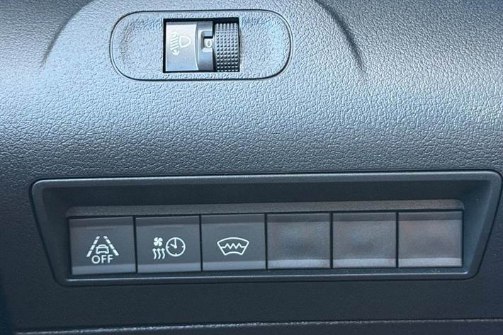 Sort Peugeot e-Partner fra 2023